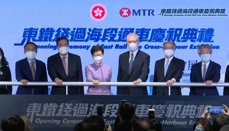 采用PG电子轨道交通屏蔽门系统的香港东铁线过海段正式开通